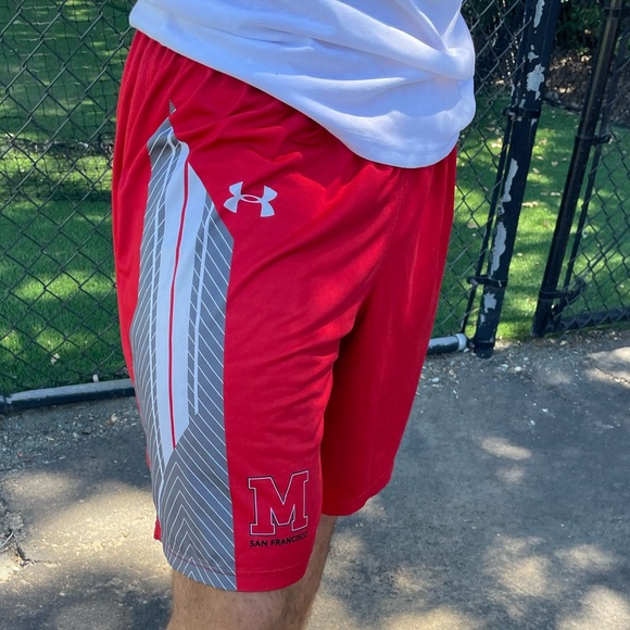 SAN FRANCISCO MEN UNDER ARMOUR M FOOTBALL SHORTS WORKOUT GYM BODYBUILDER ATHLETE - Picture 15 of 17
